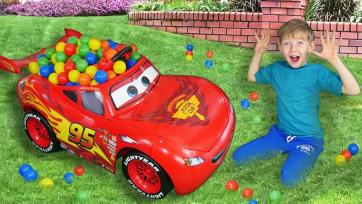 Johnny Johnny Yes Papa – Funny Fruit Time with Daddy!